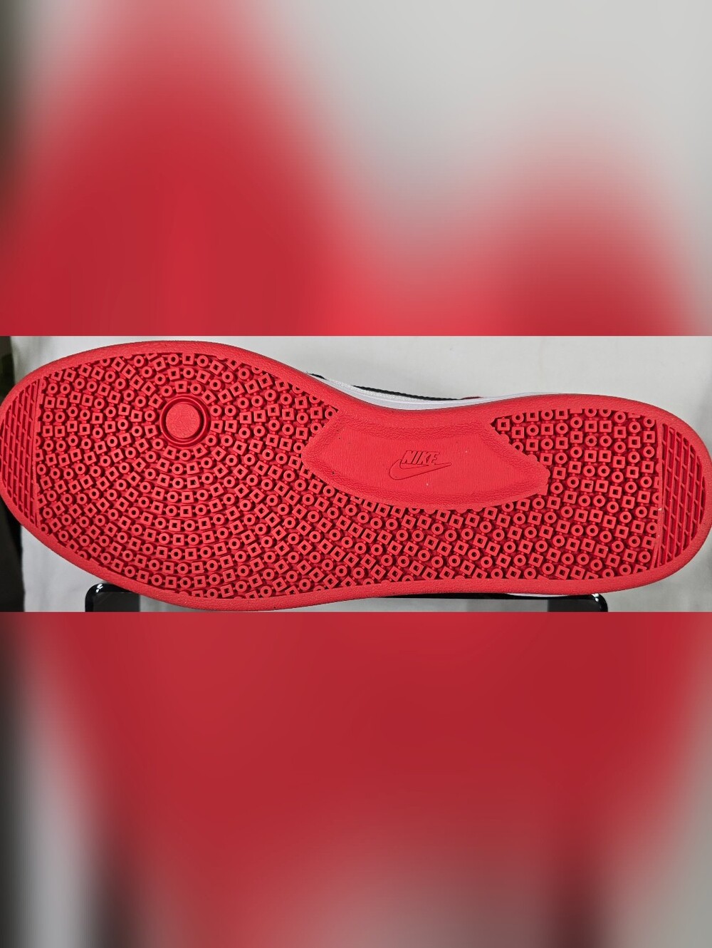 NIKE SB ALLEYOOP WHITE/BLACK/UNIVERSITY RED SKATE SHOES - Picture 11 of 11